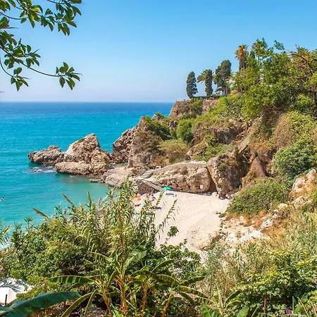 Vacacional Con Vistas Al Mar Y La Montana Cerca De Burriana Playa En 네르하